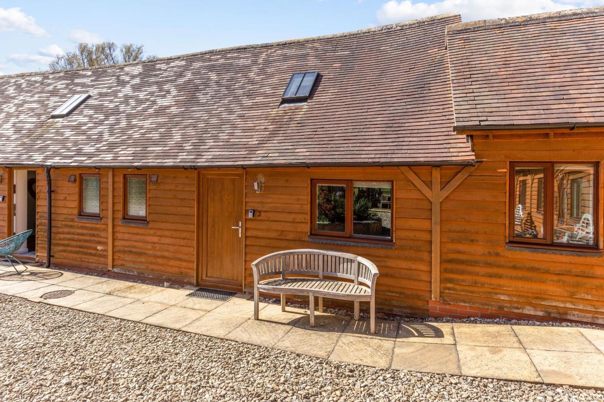 Bridge Farm Holiday Cottages Honeybourne Номер фото