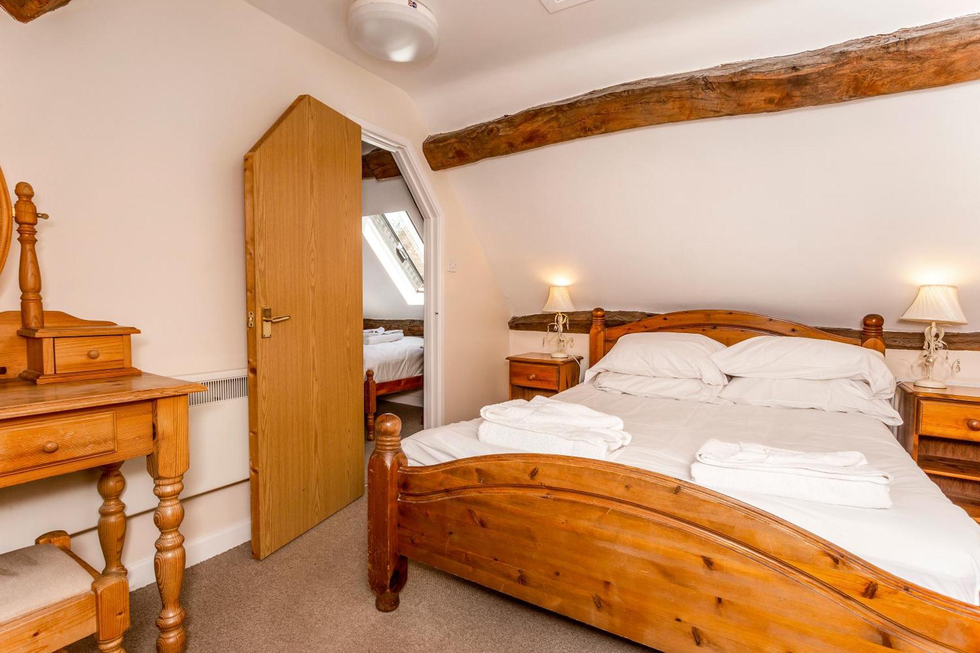 Bridge Farm Holiday Cottages Honeybourne Номер фото