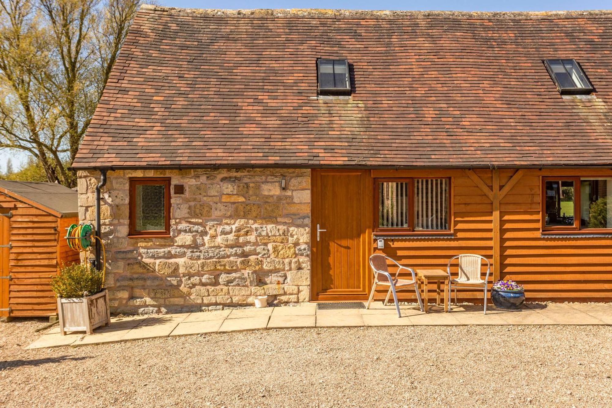 Bridge Farm Holiday Cottages Honeybourne Номер фото